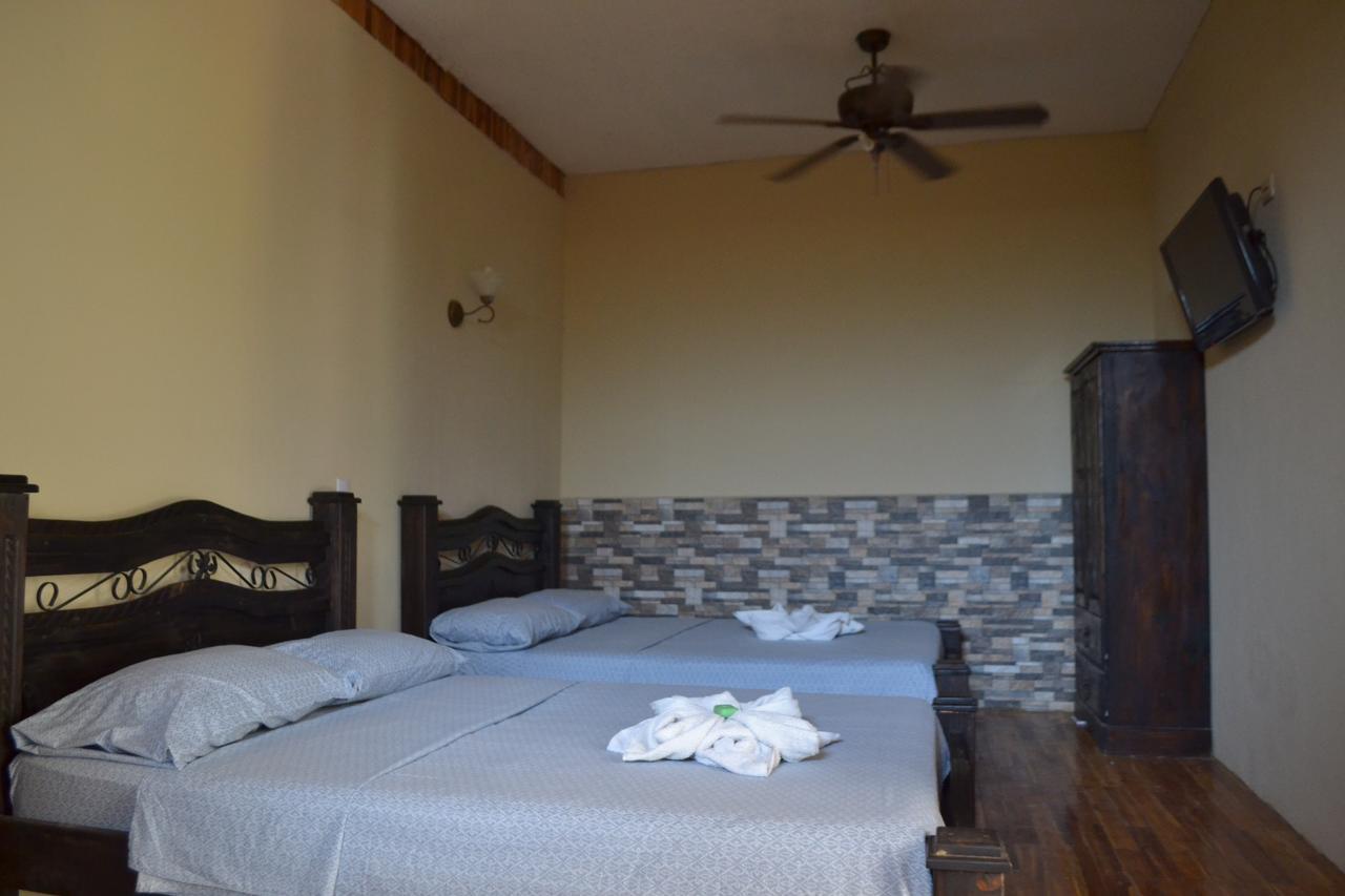 Hotel Rustico Santa Teresa Carmen  Exteriör bild